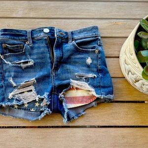 AMERICAN EAGLE USA FLAG SHORTS!